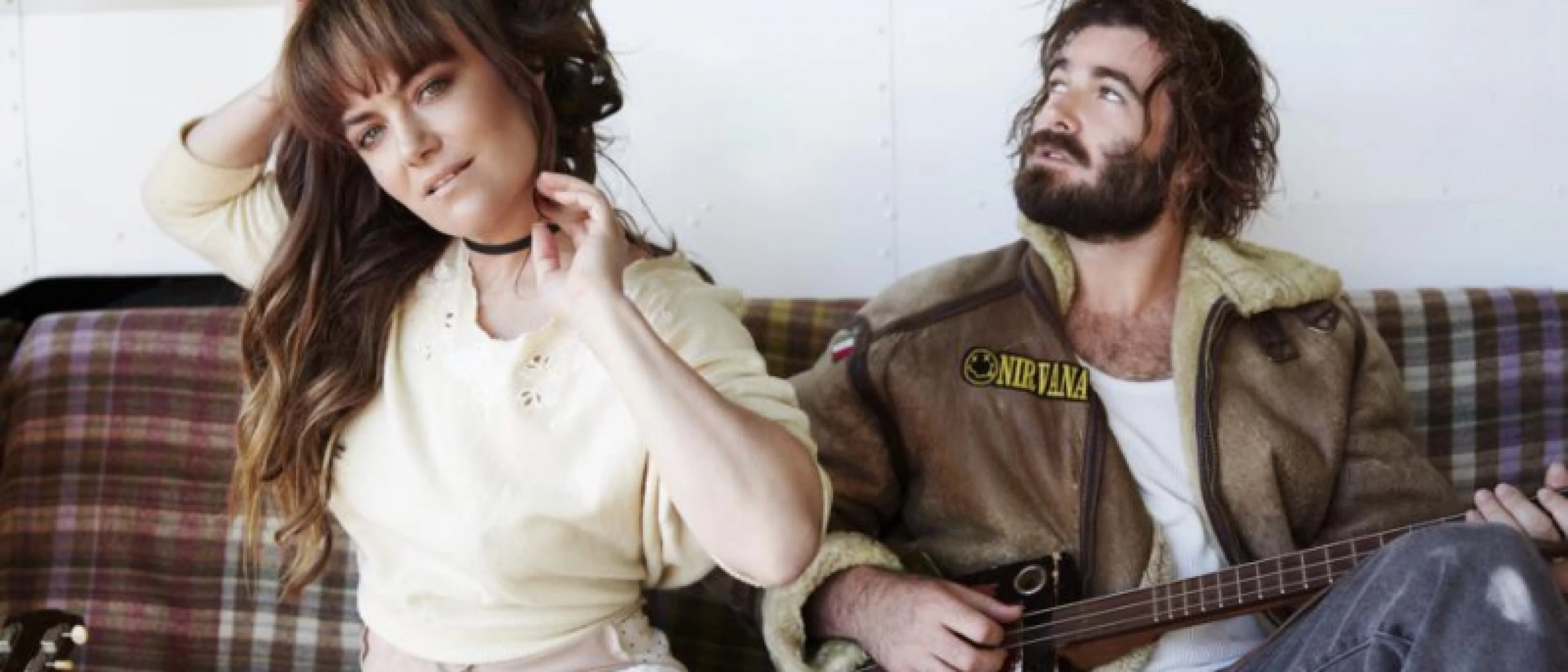 Angus et Julia STONE