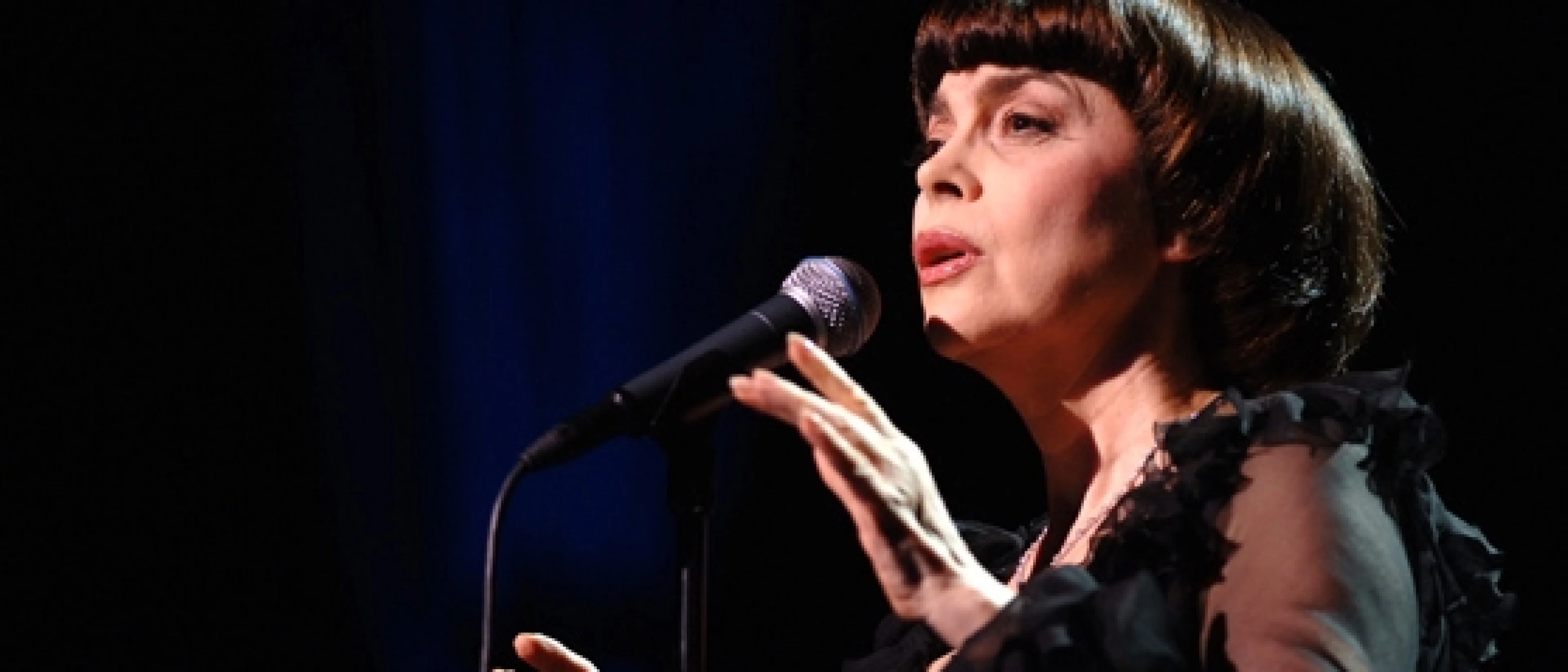 Mireille MATHIEU