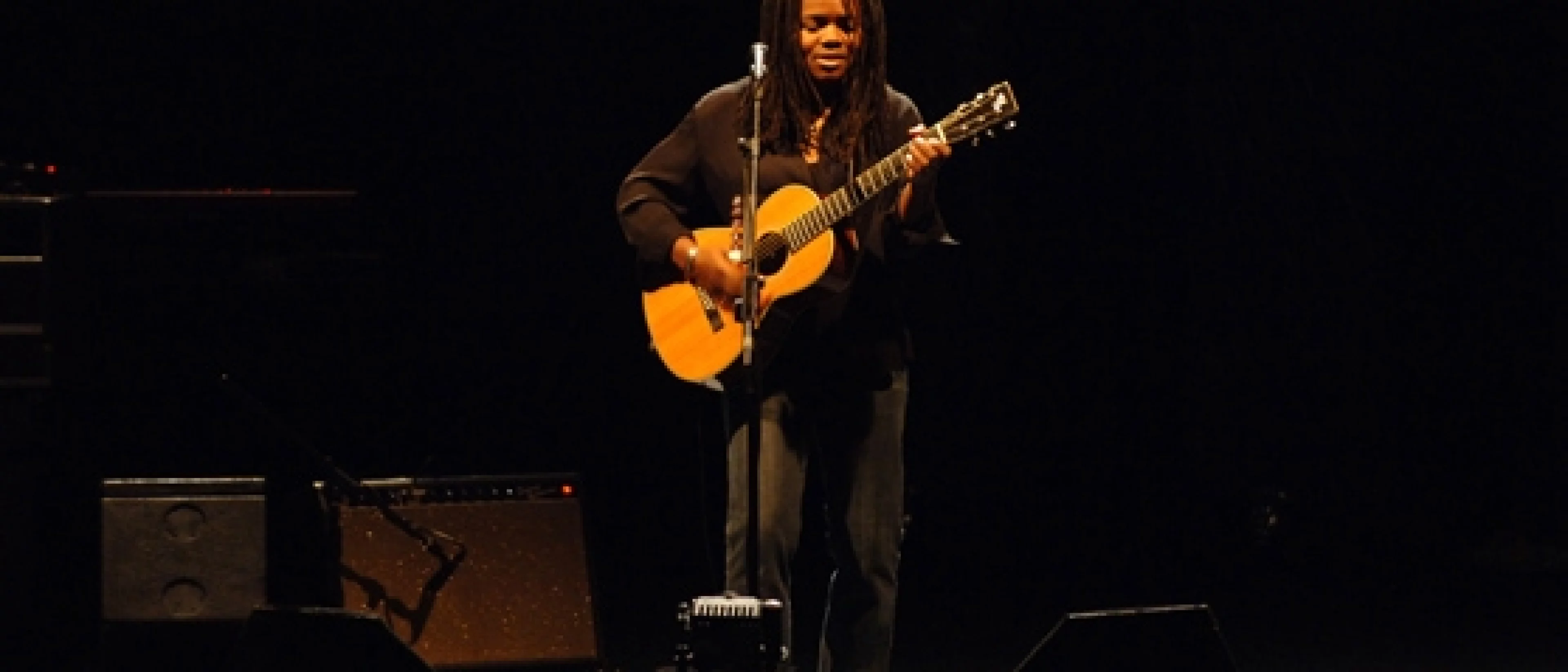 Tracy CHAPMAN (1ère partie : Charif Mbaw)