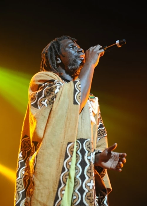 TIKEN JAH FAKOLY + DUB Inc.