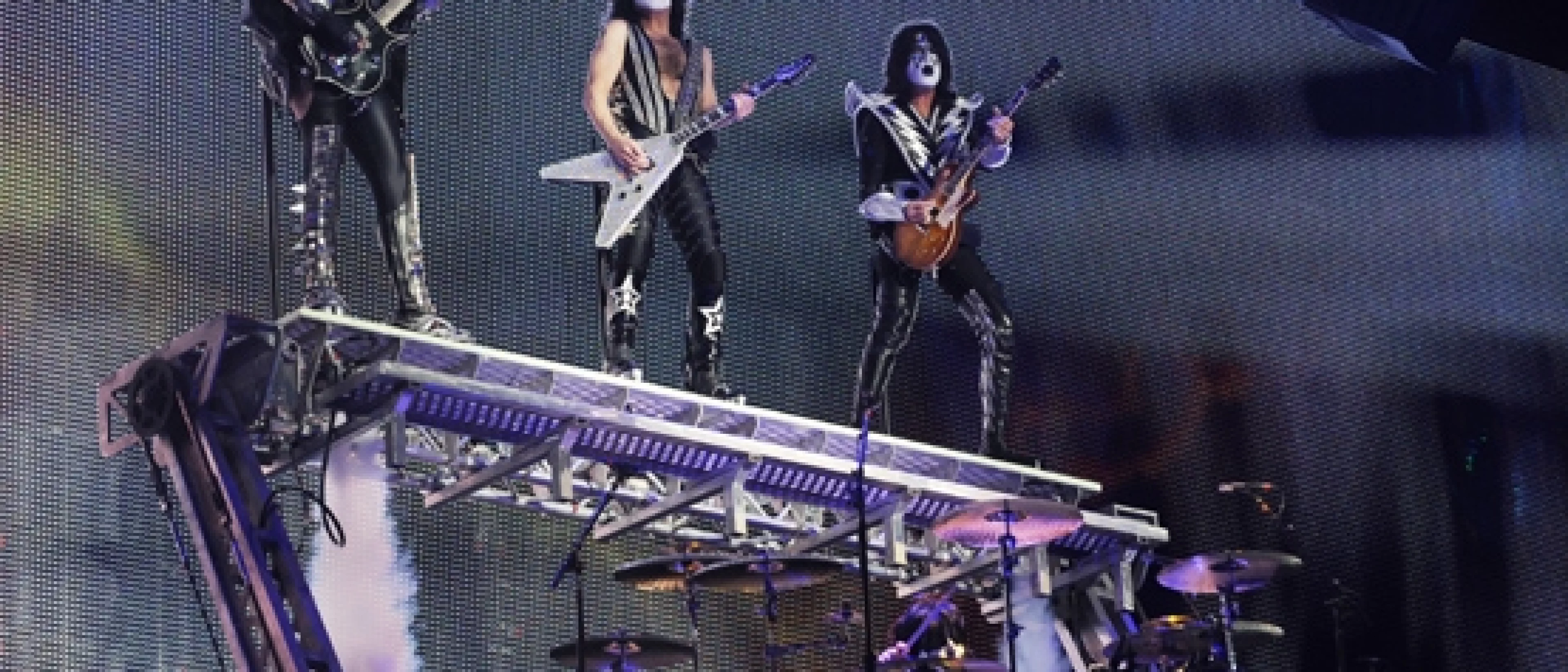 KISS (1ère partie : Taking Down)