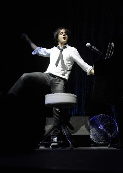 Jamie CULLUM (1ère partie : Madjo)