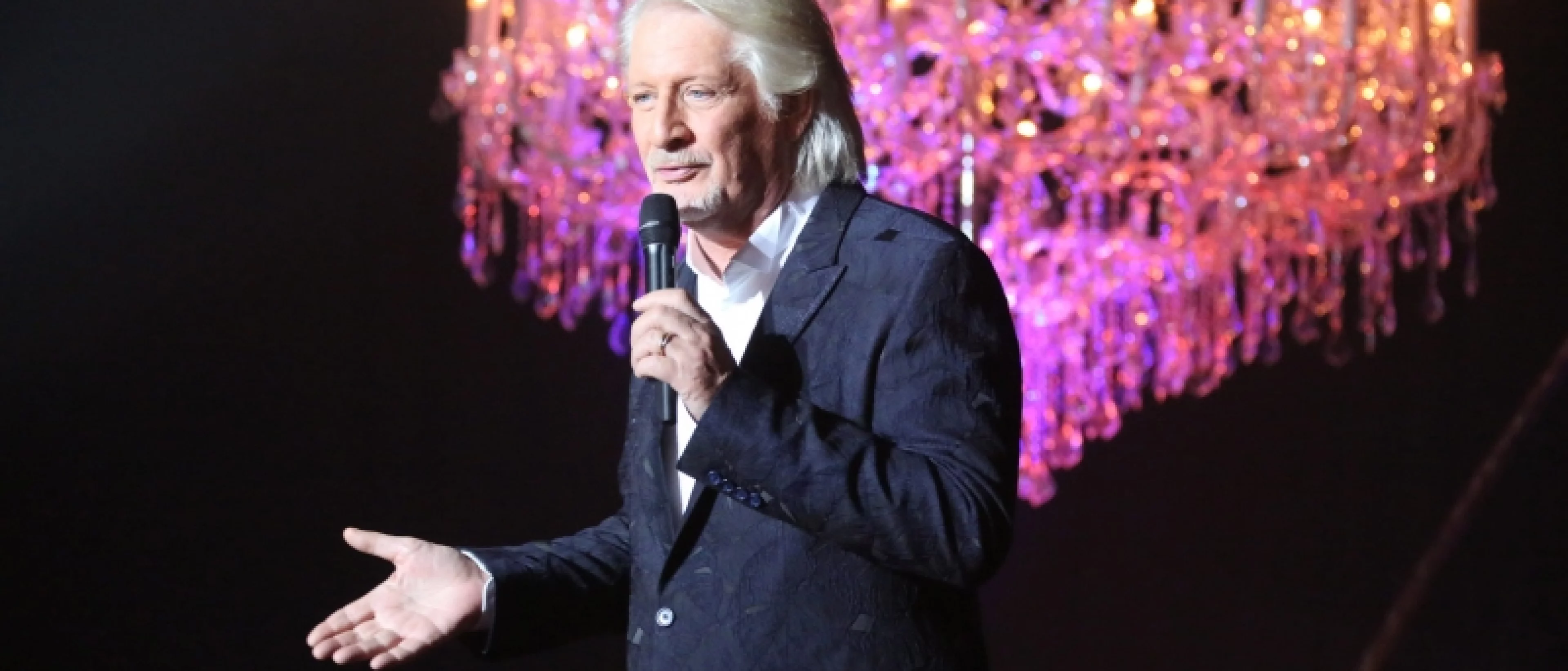 (Le plus grand Cabaret du Monde)