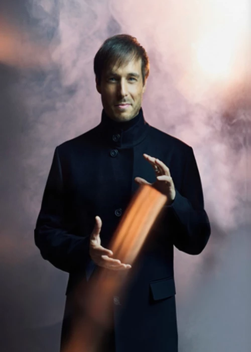 Luc LANGEVIN - The Illusionist